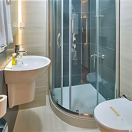 Erbazlar Hotel 3*