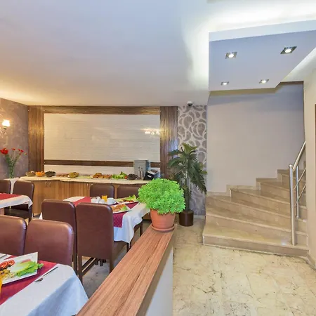 Hotel Erbazlar 3*