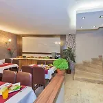 ホテル Erbazlar 3*